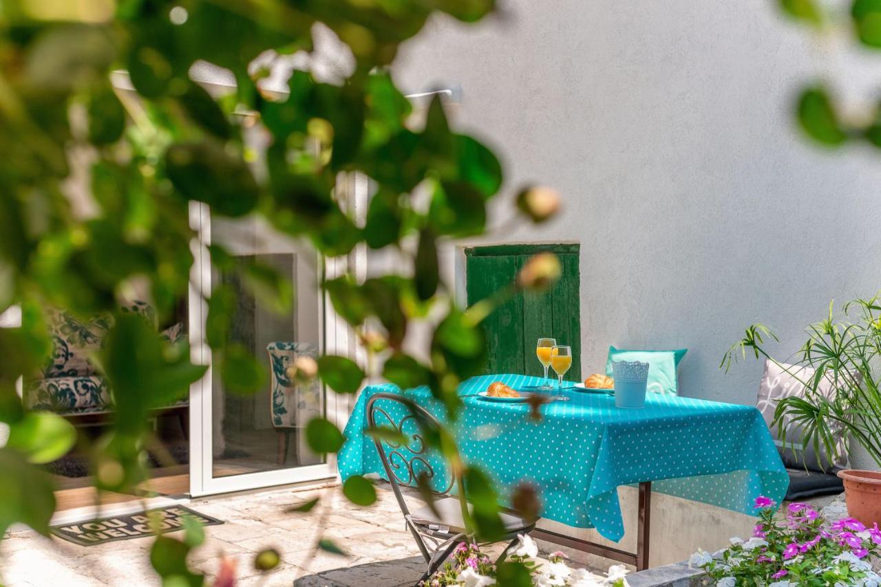 Vintage House Al Pozzo Aparthotel Hvar Town Exterior foto