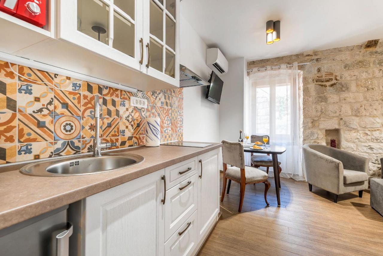 Vintage House Al Pozzo Aparthotel Hvar Town Exterior foto