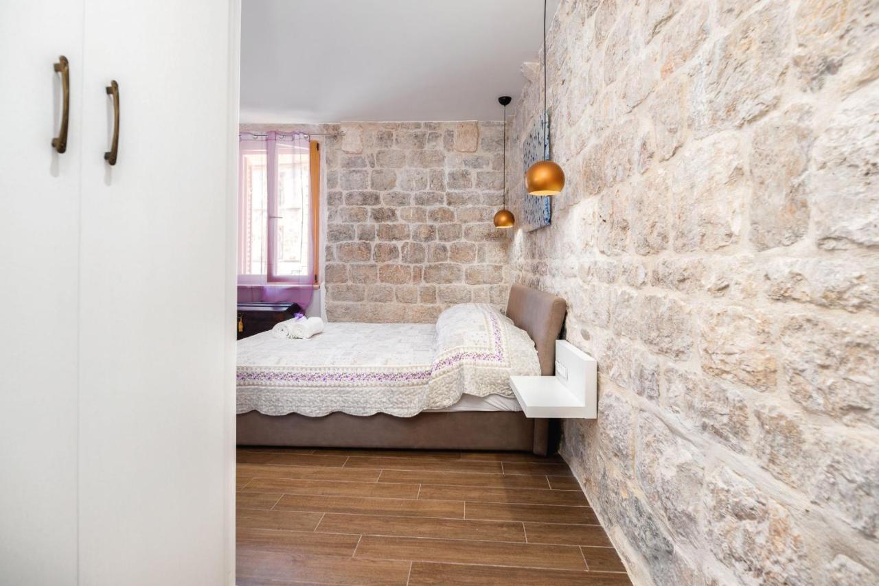Vintage House Al Pozzo Aparthotel Hvar Town Exterior foto