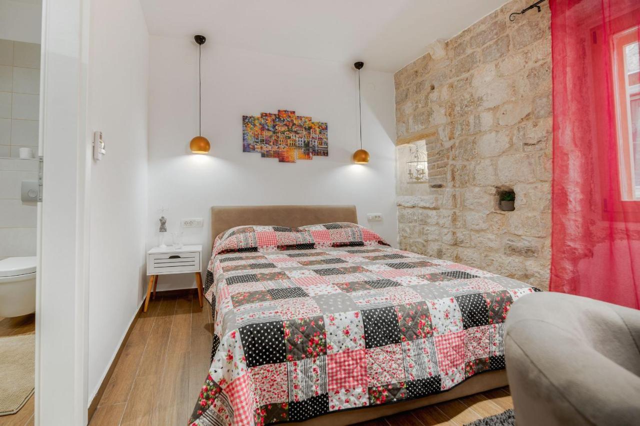 Vintage House Al Pozzo Aparthotel Hvar Town Exterior foto