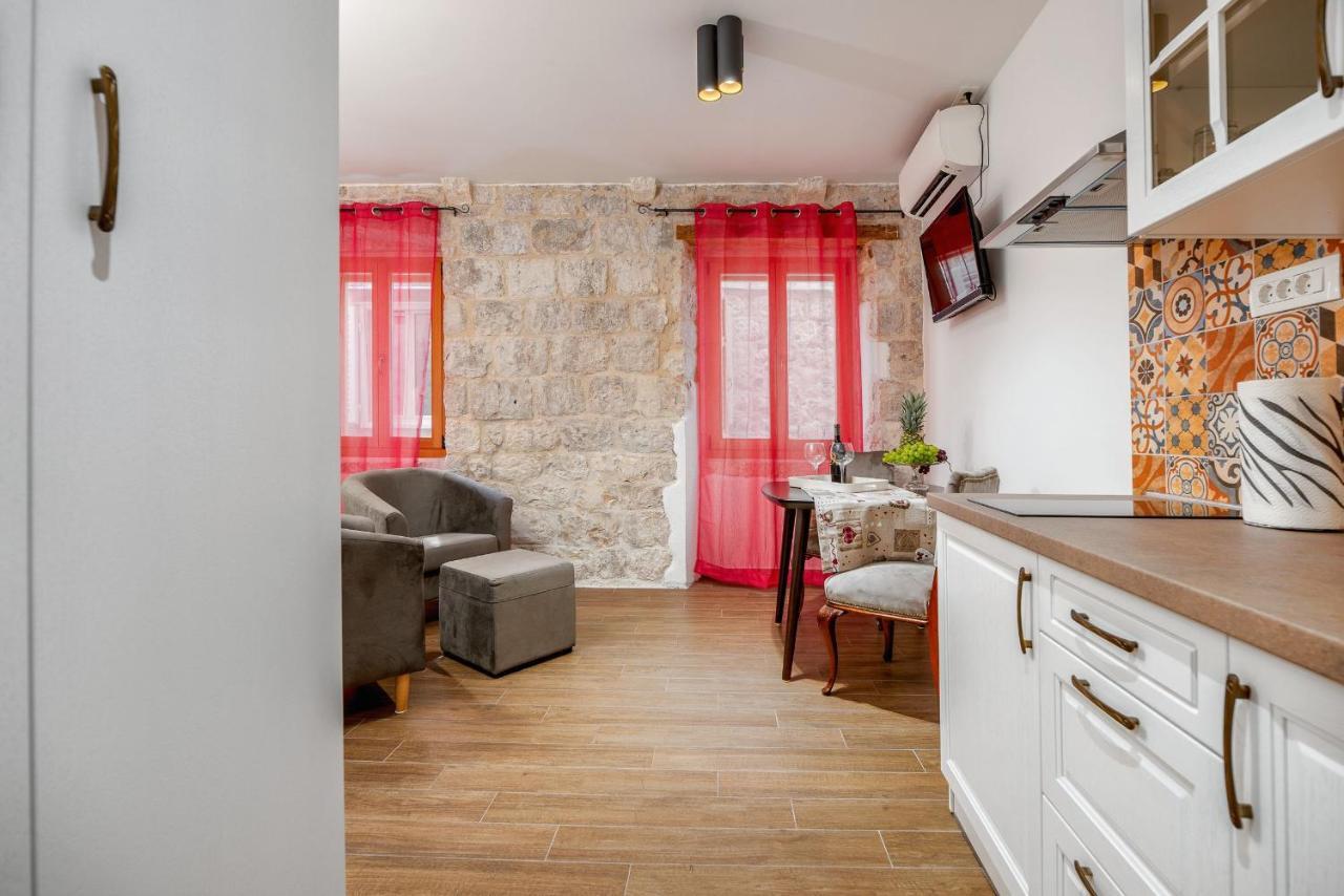 Vintage House Al Pozzo Aparthotel Hvar Town Exterior foto
