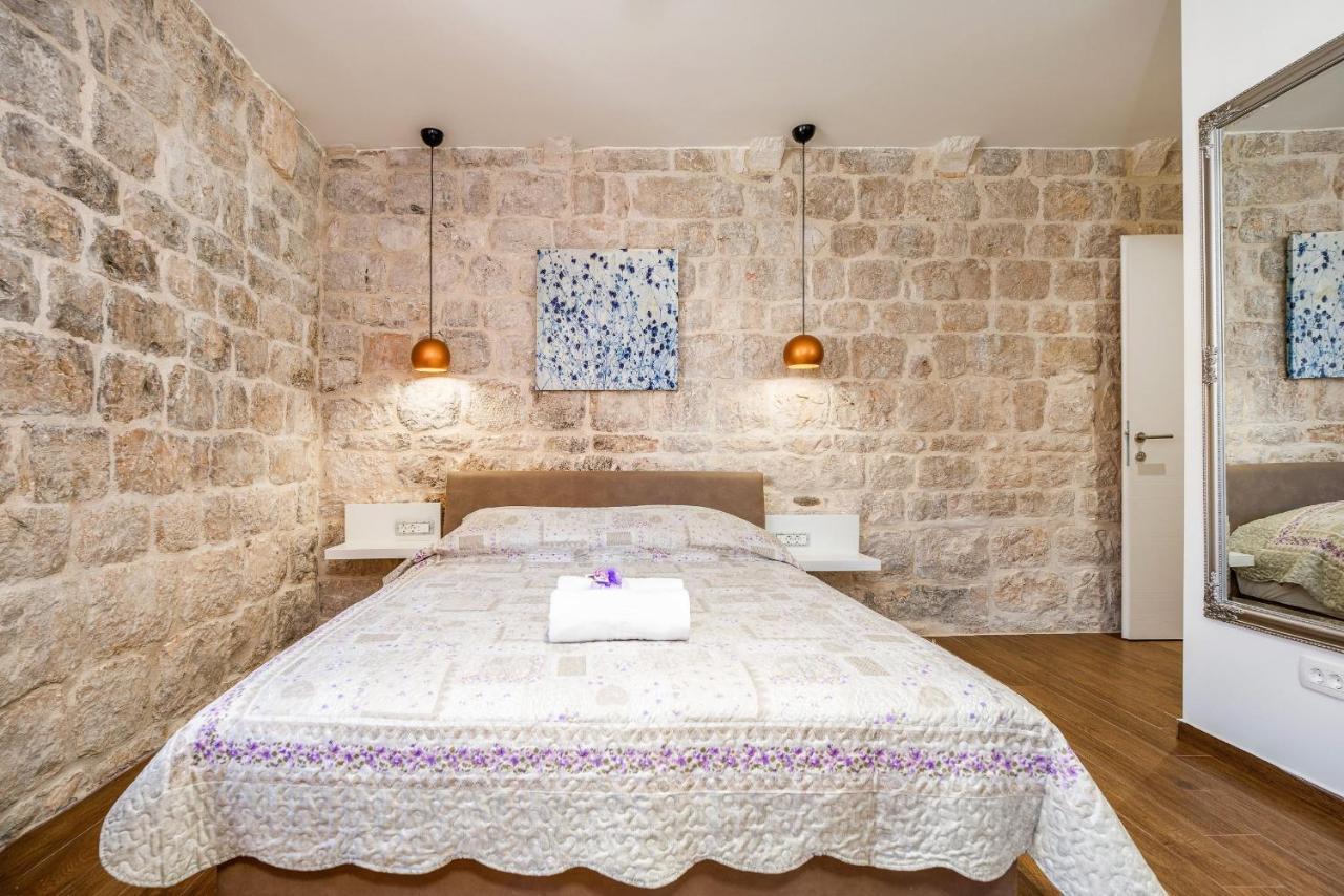Vintage House Al Pozzo Aparthotel Hvar Town Exterior foto