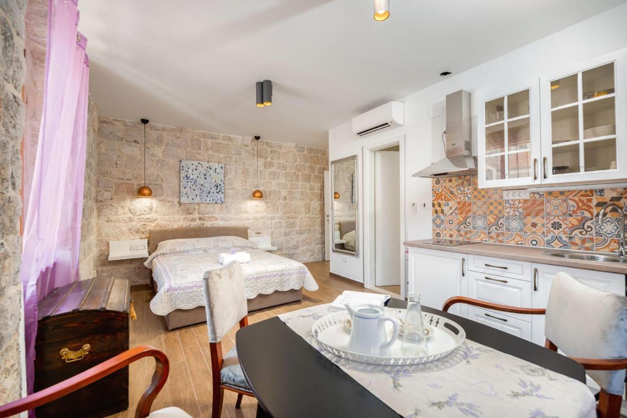 Vintage House Al Pozzo Aparthotel Hvar Town Exterior foto